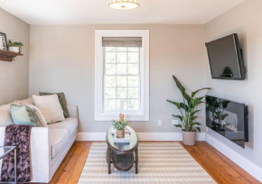 Cozy Merrickville Guest House